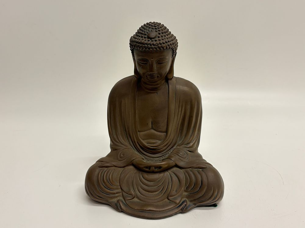 Lot 221: A cast metal figure of Buddha, Japan, 20th century or later 20cm tall