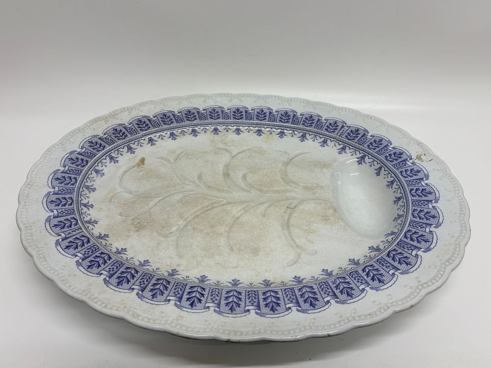 Lot 526: A Victorian J&D Earthenware Tree and Well Meat Platter in Blonde Pattern 54 x 44cm