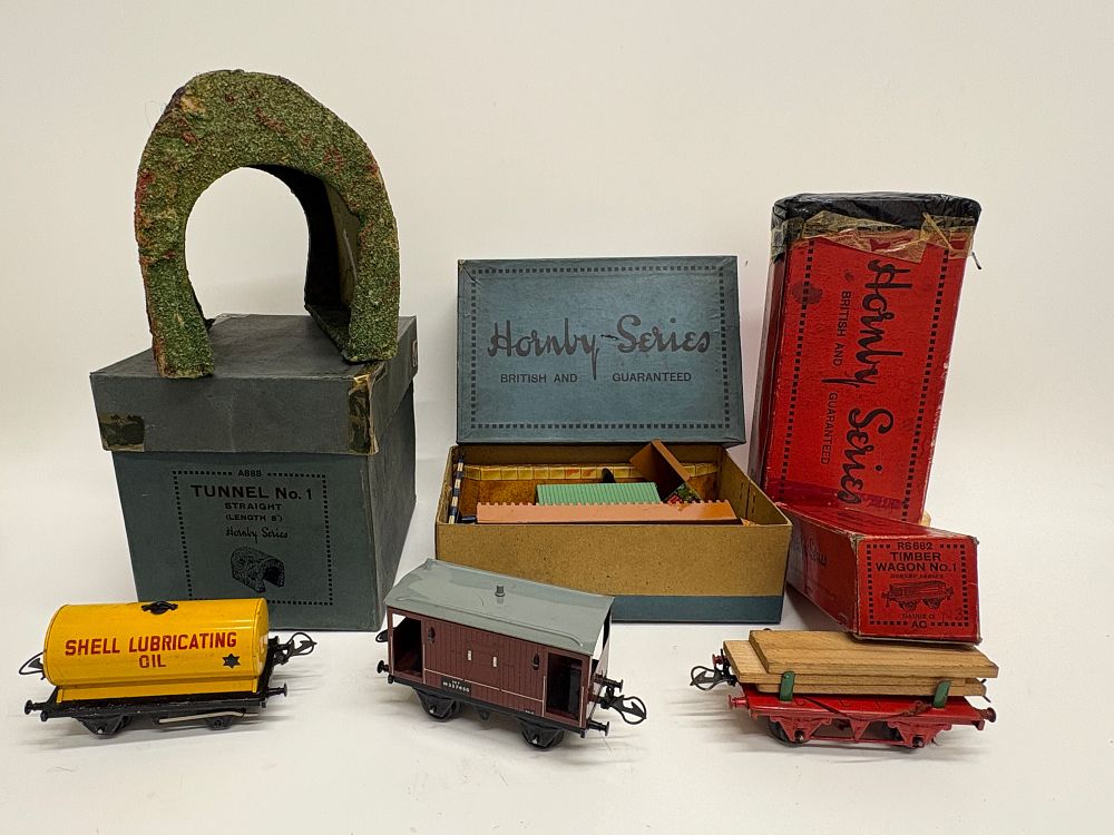 Lot 542: A Collection of Hornby Series O Gauge Model Railway Rolling Stock and Accessories