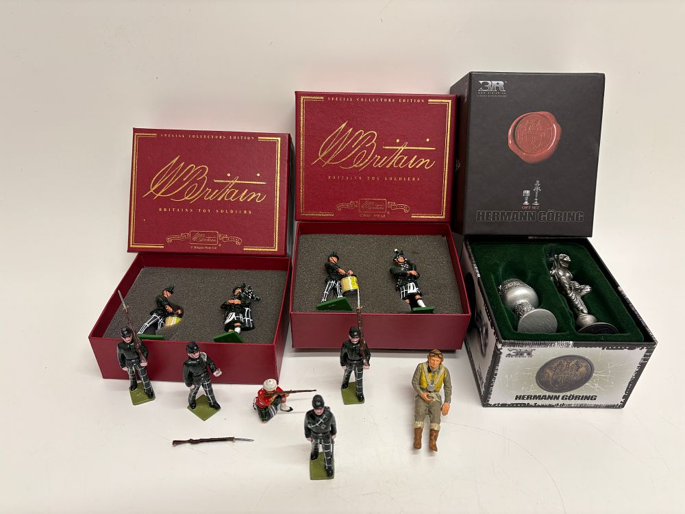 Lot 547: A Collection of Britains Toy Soldiers and 3R Hermann Göring Miniature Gift Set