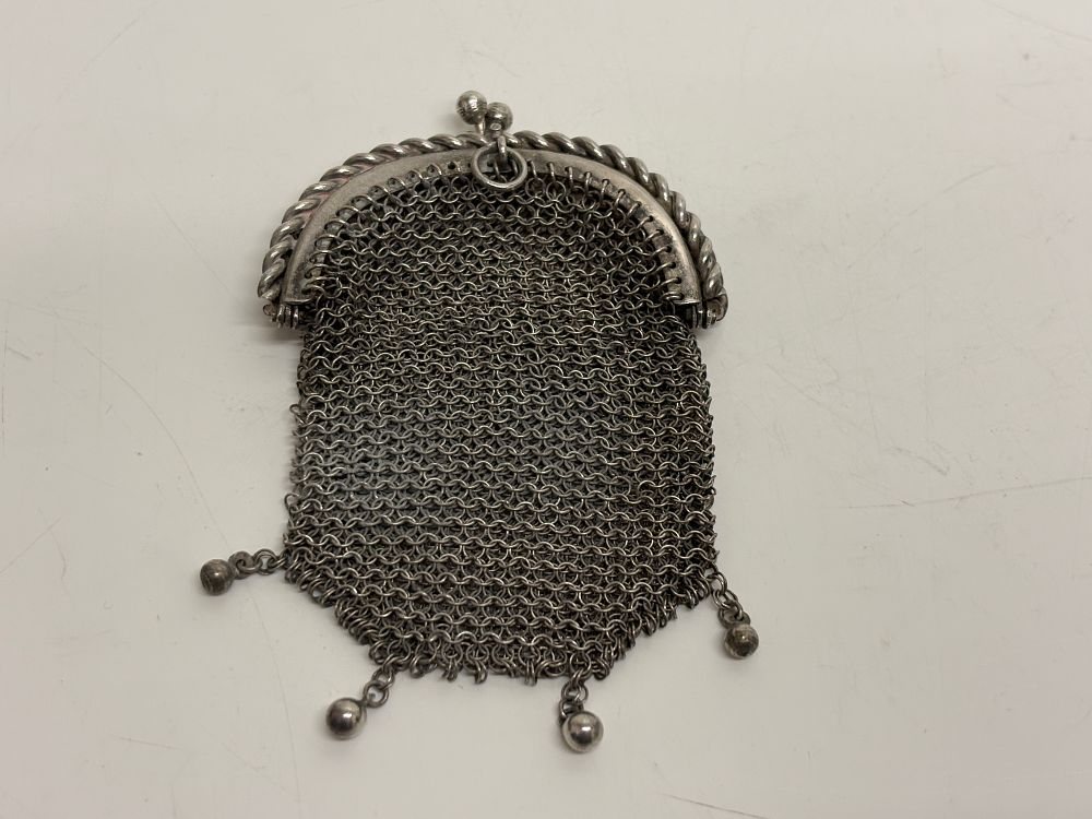 Lot 61: Antique White Metal  Compartment Ring Link Mesh Coin Purse