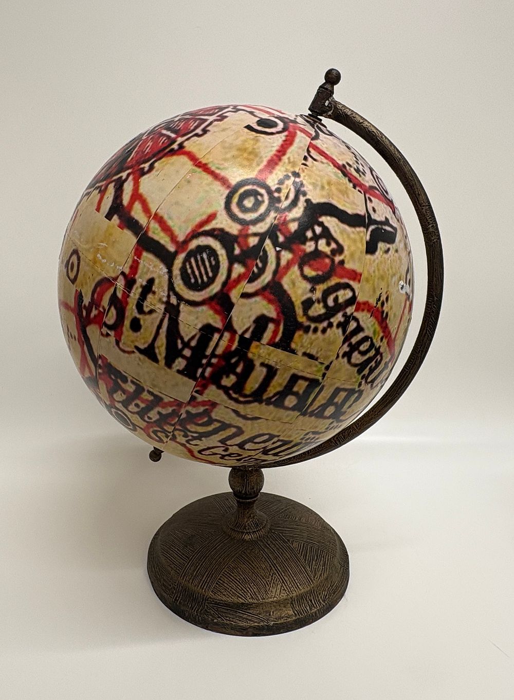 Lot 644: Contemporary Decorative Decoupage Table Globe