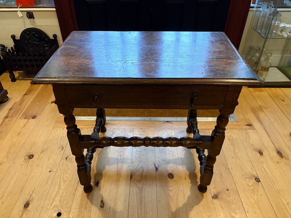 Lot 669: An 18th/19th Century English Oak Side Table with Drawer and Turned Legs 77cmx51cmx69cm WDH