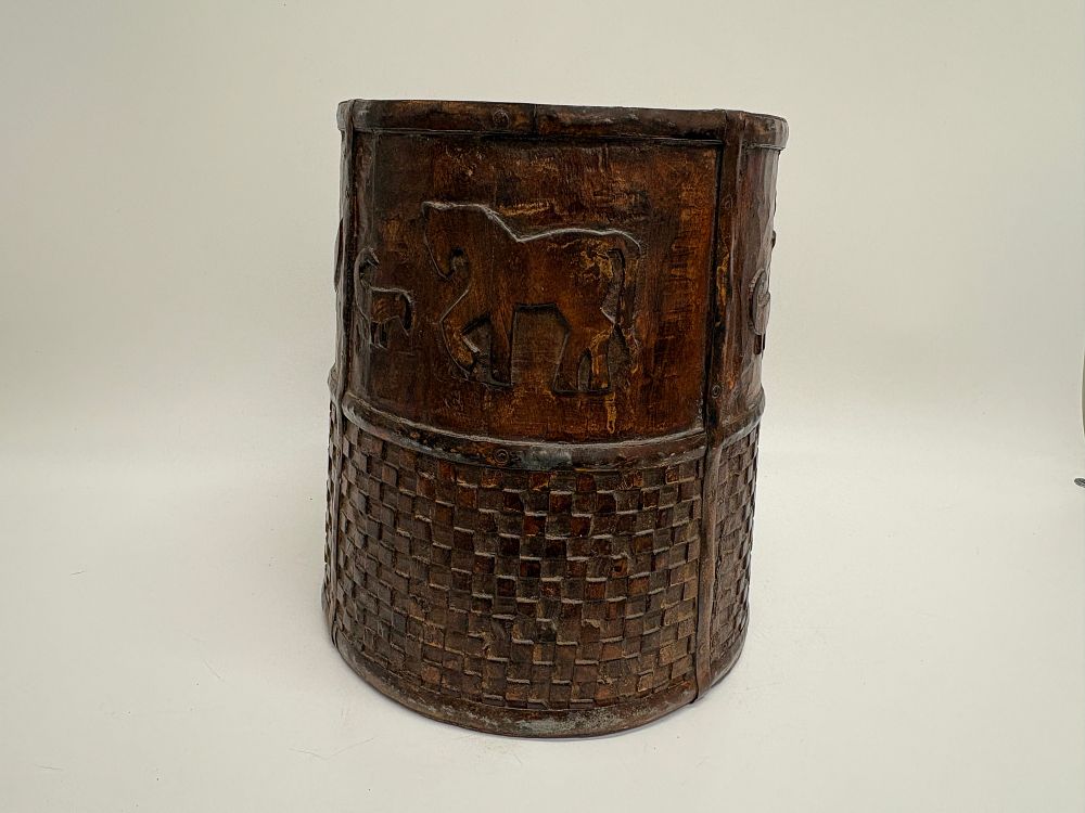 Lot 603: Hand-Carved Wooden Cylindrical Grain Measure with Animal Figures and Basket Weave