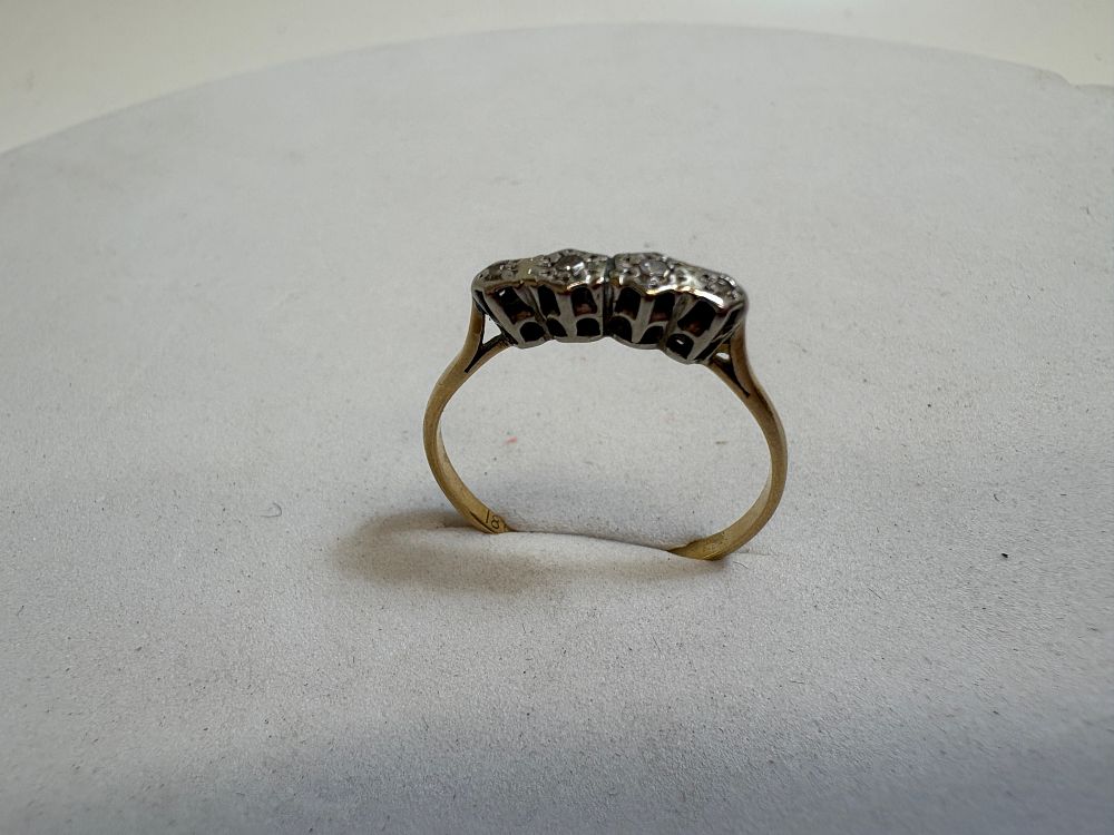 Lot 17: Vintage 18 Carat Gold and Platinum Five Stone Diamond Bridge Ring circa 1.72g 18ct & Platinum Size S