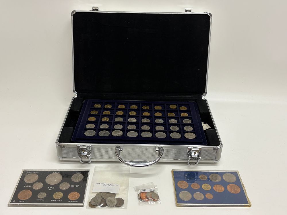 Lot 618: A Collection of UK Pre-Decimal and Decimal Coins and International Commemoratives