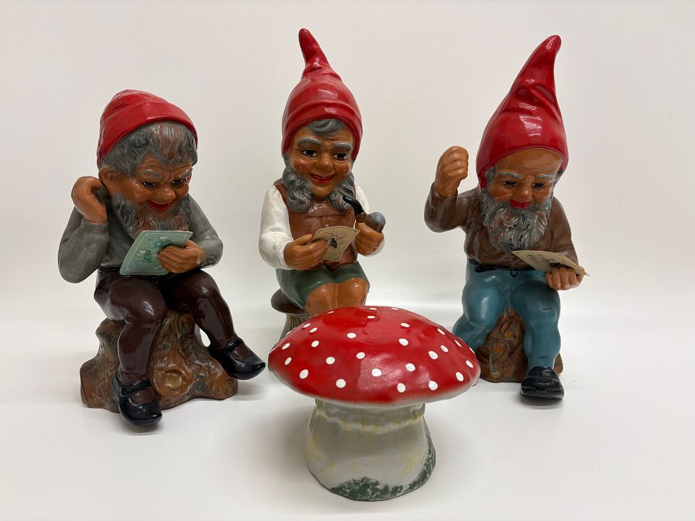 Lot 118: A Set of Four Heissner Lauterbacher Zwerge Terracotta Garden Figurines