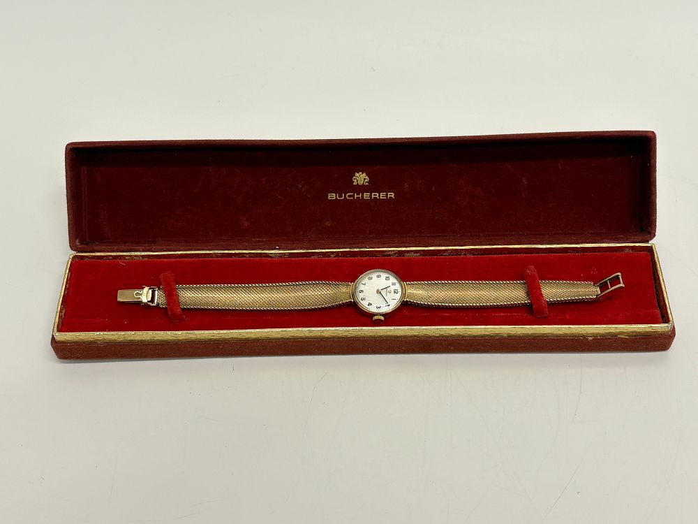 Lot 43: A Vintage Omega Ladies 9ct Gold Integrated Bracelet Wristwatch in a Bucherer Box Gross Circa 24.7 Net Circa 21g