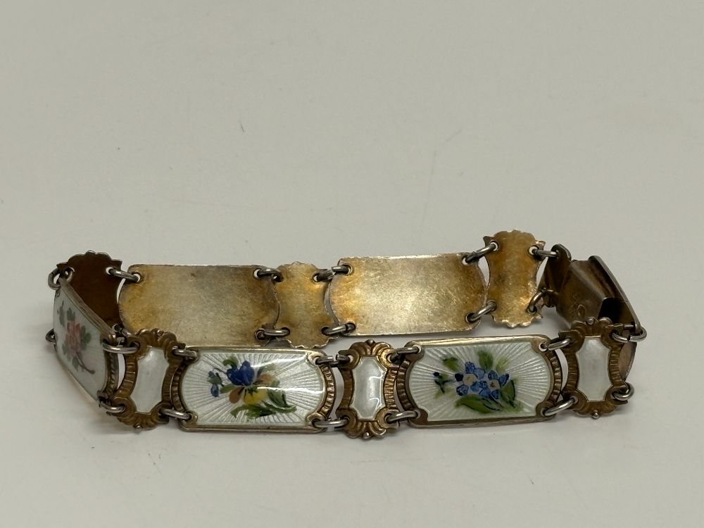Lot 44: Norwegian Gilt Sterling Silver and Guilloché Enamel Floral Link Bracelet