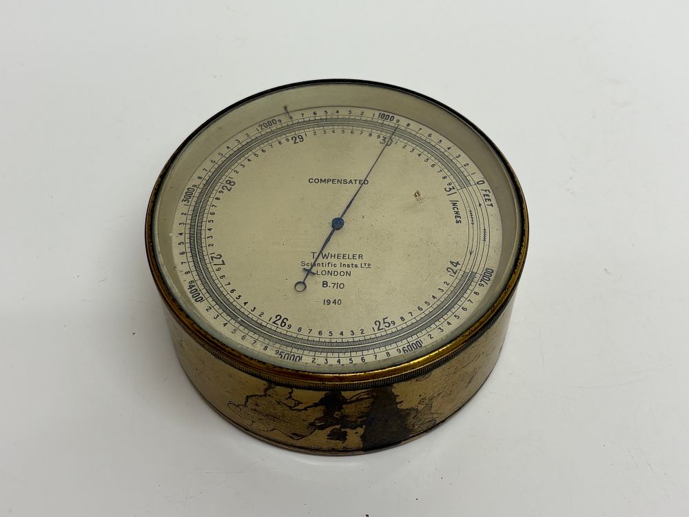 Lot 736: T. Wheeler 1940 British Military Pocket Aneroid Barometer Altimeter