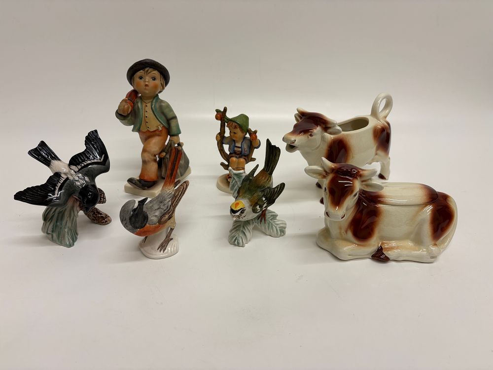 Lot 752: A Collection of Goebel West German Ceramic Figurines and Cow Themed Tableware
