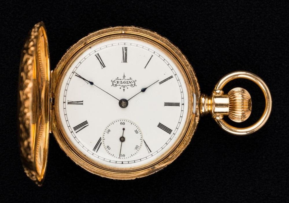 Antique 14K Gold Elgin Ladies Pocket Watch. 14k Gold Elgin ladies pocketwatch marked W.W.C. Co. 