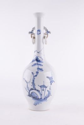 Chinese Blue and White Bud Vase. A Chinese blue and white bud vase with repaired rings 