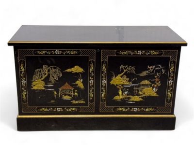 Asian Style Lane Cedar Chest. A Lane cedar chest with Asian style art adorning the outside. Some 