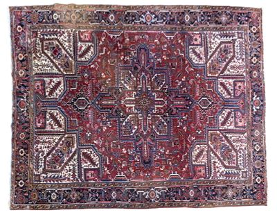 Heriz Rug. Heriz rug. Measures approx. 8' 7" W x 12' 5" L. Condition: Absence of a condition 
