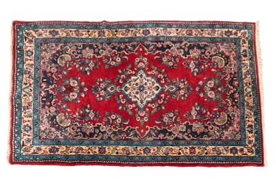 Persian Hamadan Rug. Persian Hamadan rug measuring approx. 7'3" x 4'3". Condition: Rugs may be 