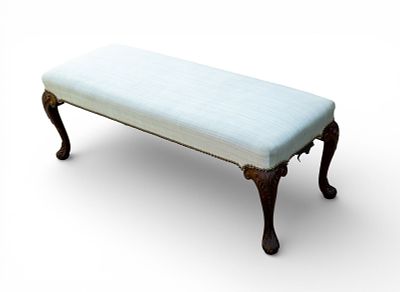 Henredon Carved Window Bench. George II Style Carved Walnut Stained Bench with light blue 