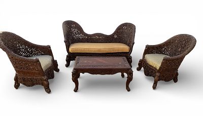 Anglo Indian Carved Parlor Set, 4 Pcs. Anglo Indian carved parlor set comprising 2 matching 