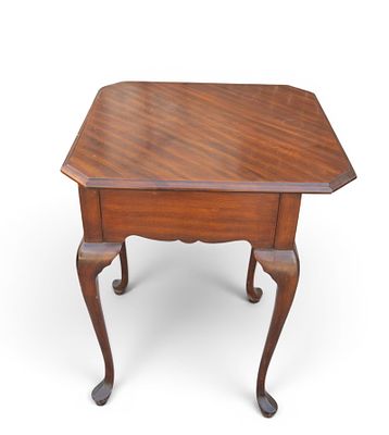 Queen Anne Style Gate Leg Table. Top folds over. Measures approx 31" H x 26" square. Condition: 