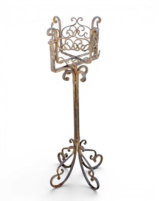 Cast Metal Planter Stand. Cast metal garden planter stand measuring approx. 32" H x 12" Diameter 