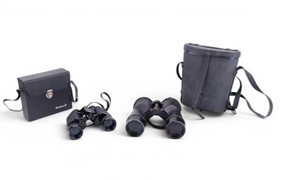 US Navy & Bushnell Binoculars. U.S. Navy pair of binoculars marked ?BU. SHIPS Mark 32 Mod. 7 
