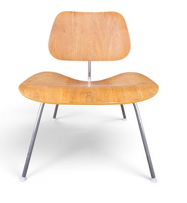 Herman Miller Modern Chair. Herman Miller Mid-century modern wood and chrome lounge chair. 