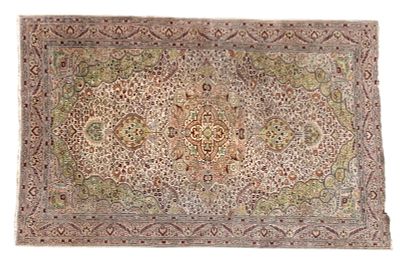 Persian Tabriz Rug ~6.5' x9.75'. Room-sized Persian Tabriz area rug with tan, greens, and red / 