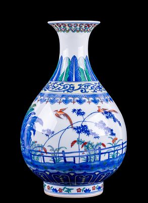 Chinese Blue and White Bottle Vase. Chinese 20th century hand painted porcelain bottle vase in 