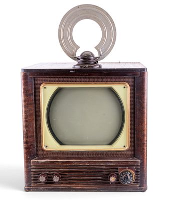 Philco 50-T404 12" CRT Black and White TV, 1950. Postwar tabletop Philco model 50-T404 