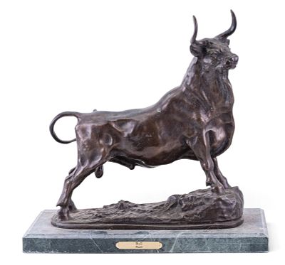 Bronze Bull Sculpture after George Gardet. Bronze sculpture depicting a standing bull with 