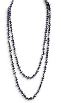 Black / Grey Honora Necklace. Blck to grey pearl Honora Necklace with sterling cosure. 
