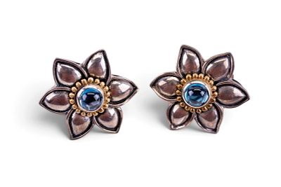 Barbara Bixby Flower Earrings. Flower Earrings by Barbara Bixby crafted from .925 sterling 