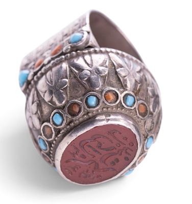 Early 20th C. Bedouin Agate Silver Ring. Early 20th century Bedouin Agate silver ring. Size 8. 