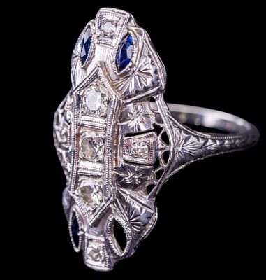 14k White Gold Art Deco Shield Ring. Antique Art Deco filigree shield ring in 14k white gold 
