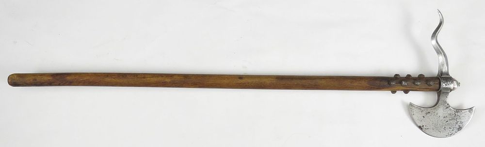 Lot 155: A CONTINENTAL BATTLEAXE