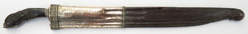 Lot 161: A SRI LANKAN PIHA KAETTA DAGGER
