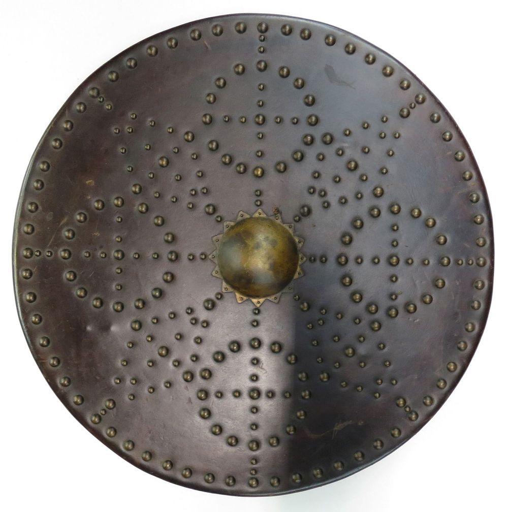 Lot 164: A RARE SCOTTISH TARGE SHIELD