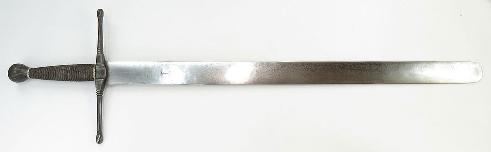 Lot 166: A RARE GERMAN EXECUTIONERS SWORD
