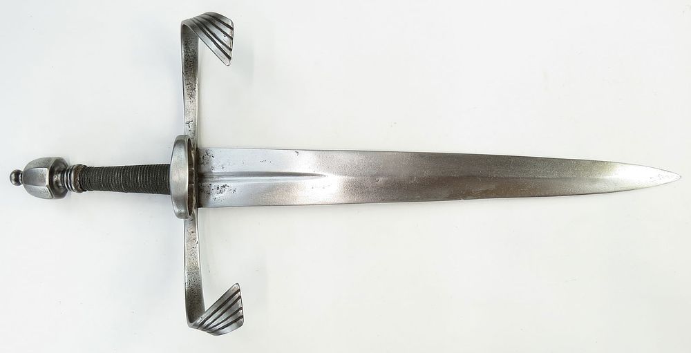 Lot 169: A RARE SAXON MAIN GAUGHE DAGGER