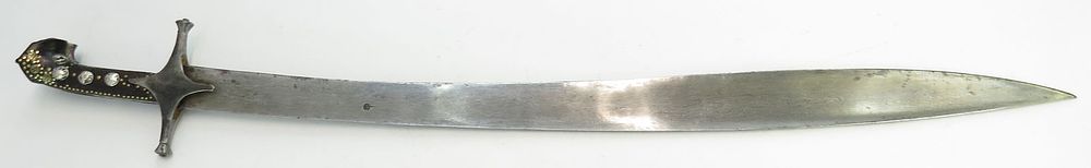 Lot 200: A RARE OTTOMAN KARABELA YATAGHAN SWORD