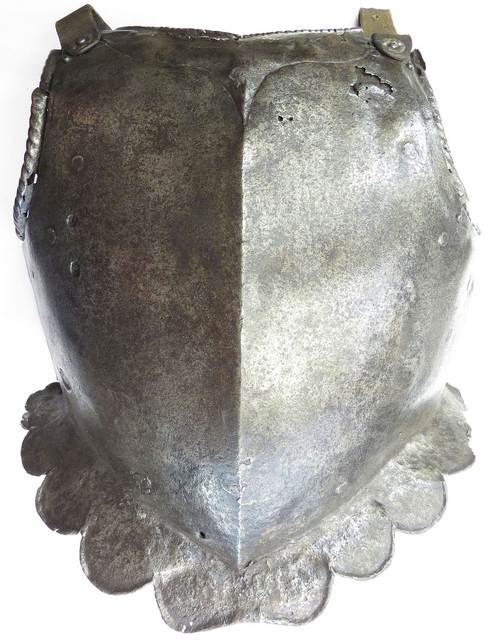 Lot 166: AN ITALIAN BREASTPLATE ARMOR