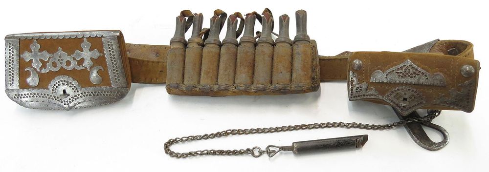 Lot 284: A RARE AFGHAN WARRIORS BELT