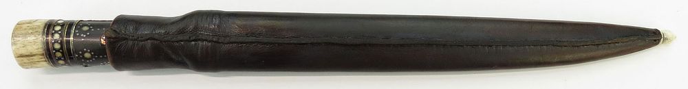 Lot 294: AN OTTOMAN KARD DAGGER