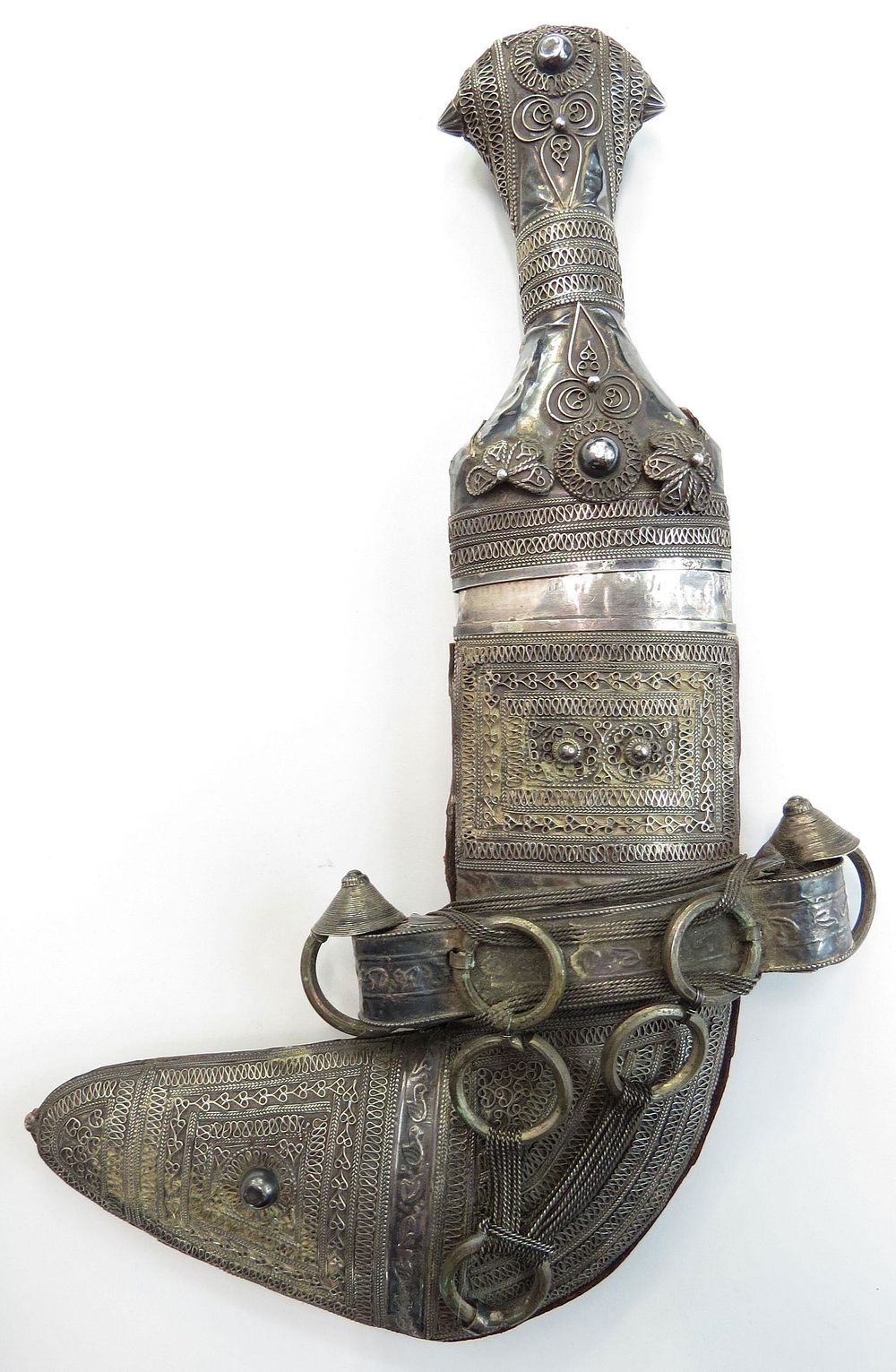 Lot 311: AN OTTOMAN PROVINCIAL KHANJAR DAGGER