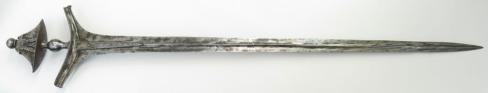 Lot 234: A RARE SOUTH INDIAN SIVAGANGA SWORD