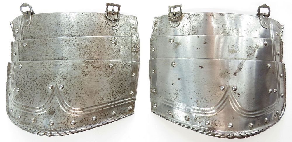 Lot 176: A PAIR OF GERMAN ARMOR TASSETS