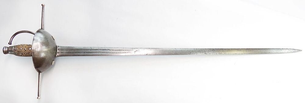 Lot 210: A FINE CARIBBEAN CUPHILT RAPIER SWORD