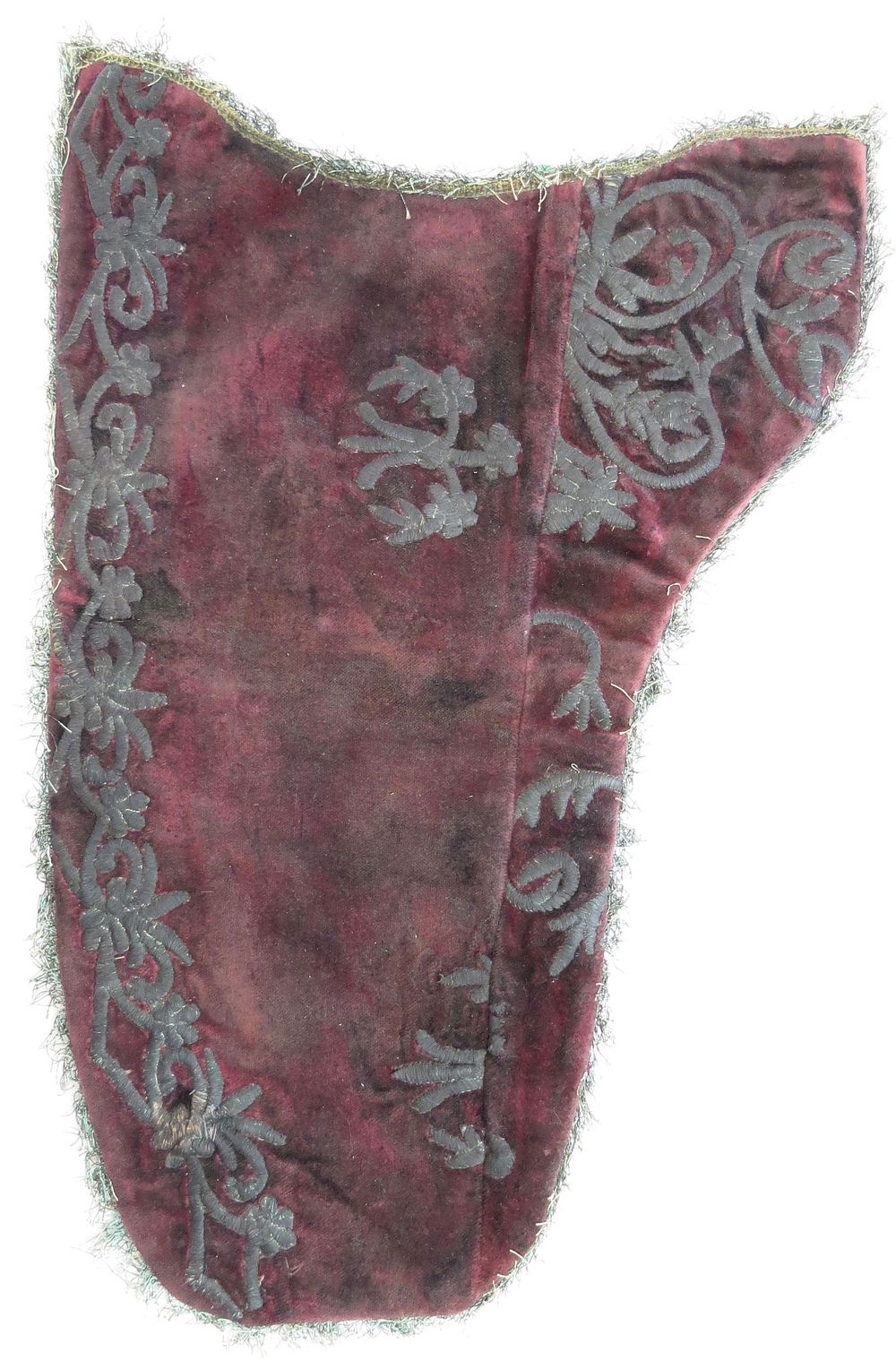 Lot 215: A RARE OTTOMAN PARADE SADAK BOWCASE