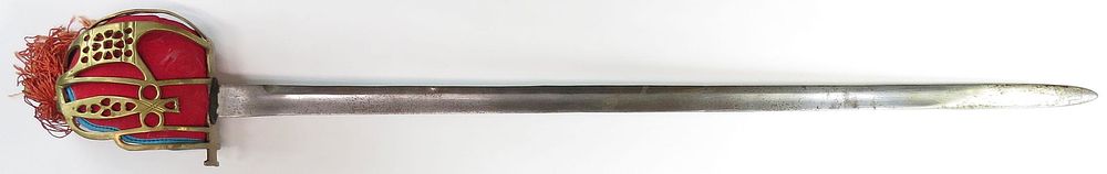 Lot 389: A REPLICA SCOTTISH BASKETHILTED BROADSWORD