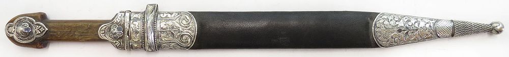 Lot 183: AN IMPERIAL RUSSIAN KINDJAL DAGGER